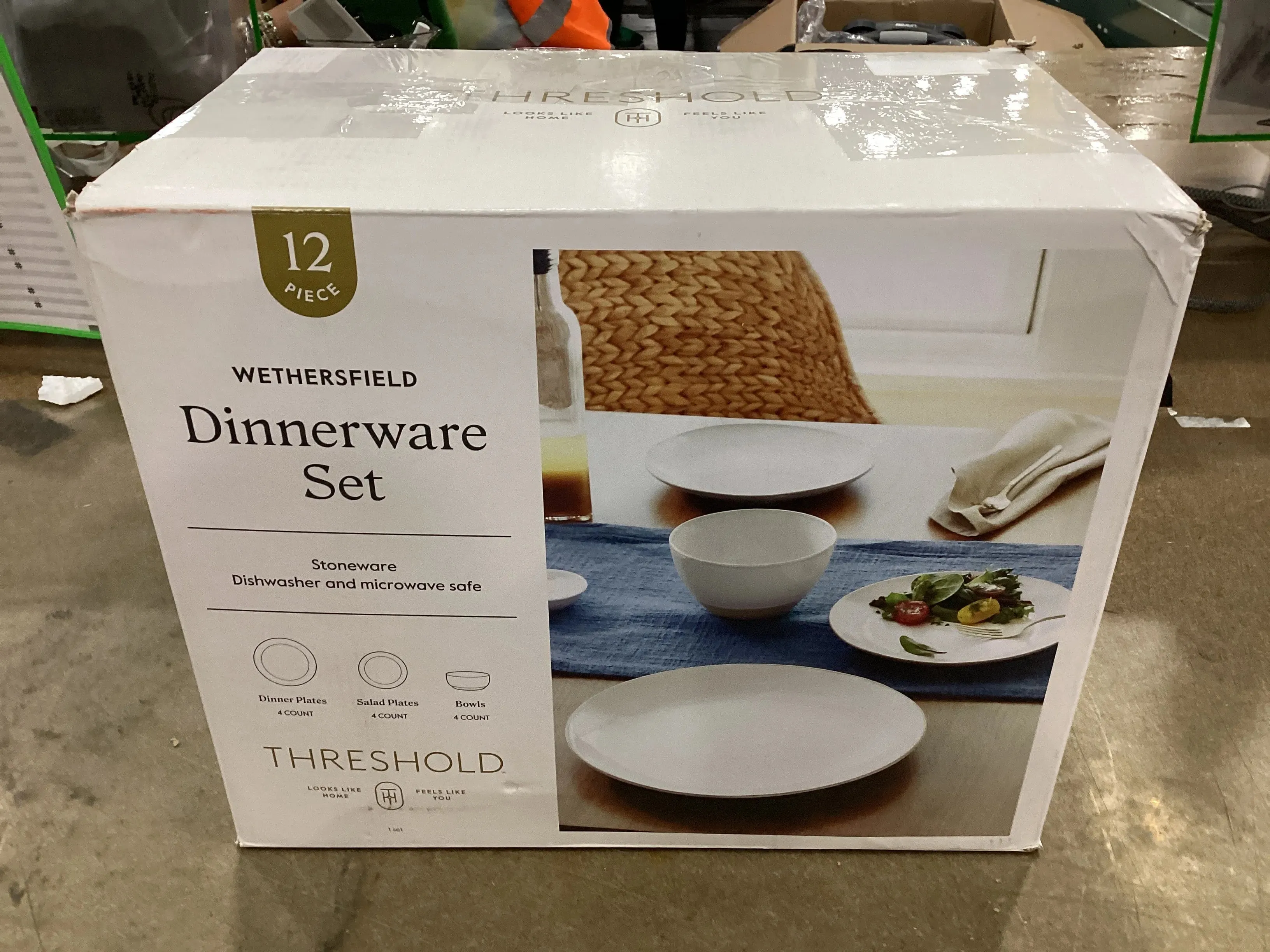 12pc Stoneware Wethersfield Artisan Dinnerware Set White