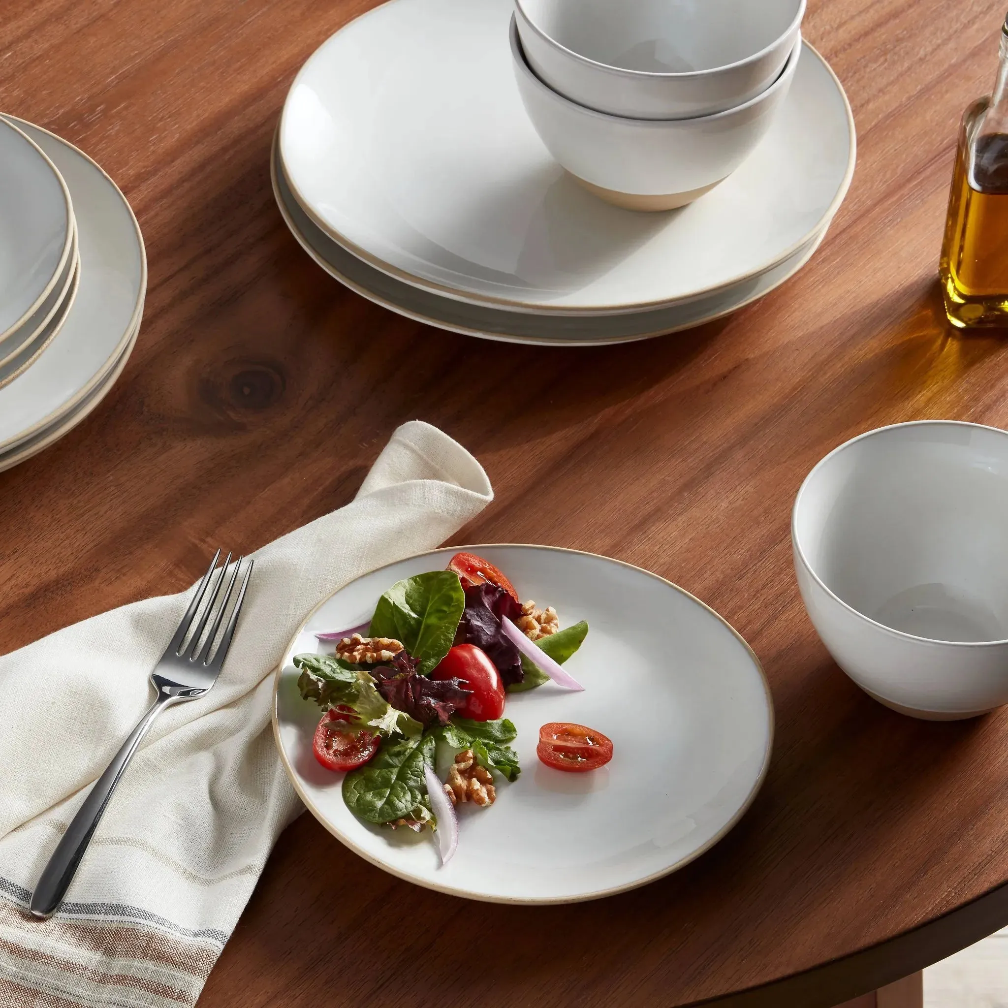 12pc Stoneware Wethersfield Artisan Dinnerware Set White