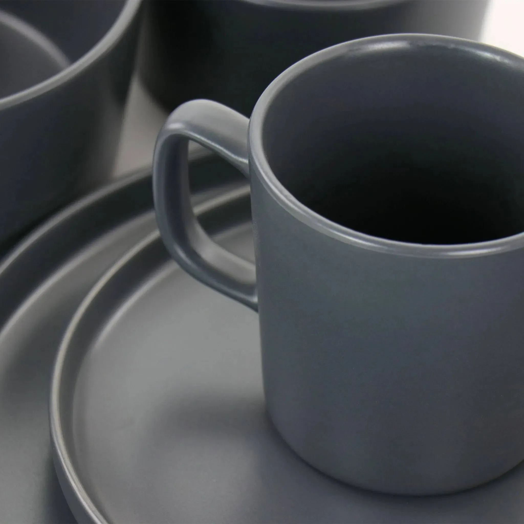 20pc Stoneware Luxmatte Dinnerware Set Dark Gray