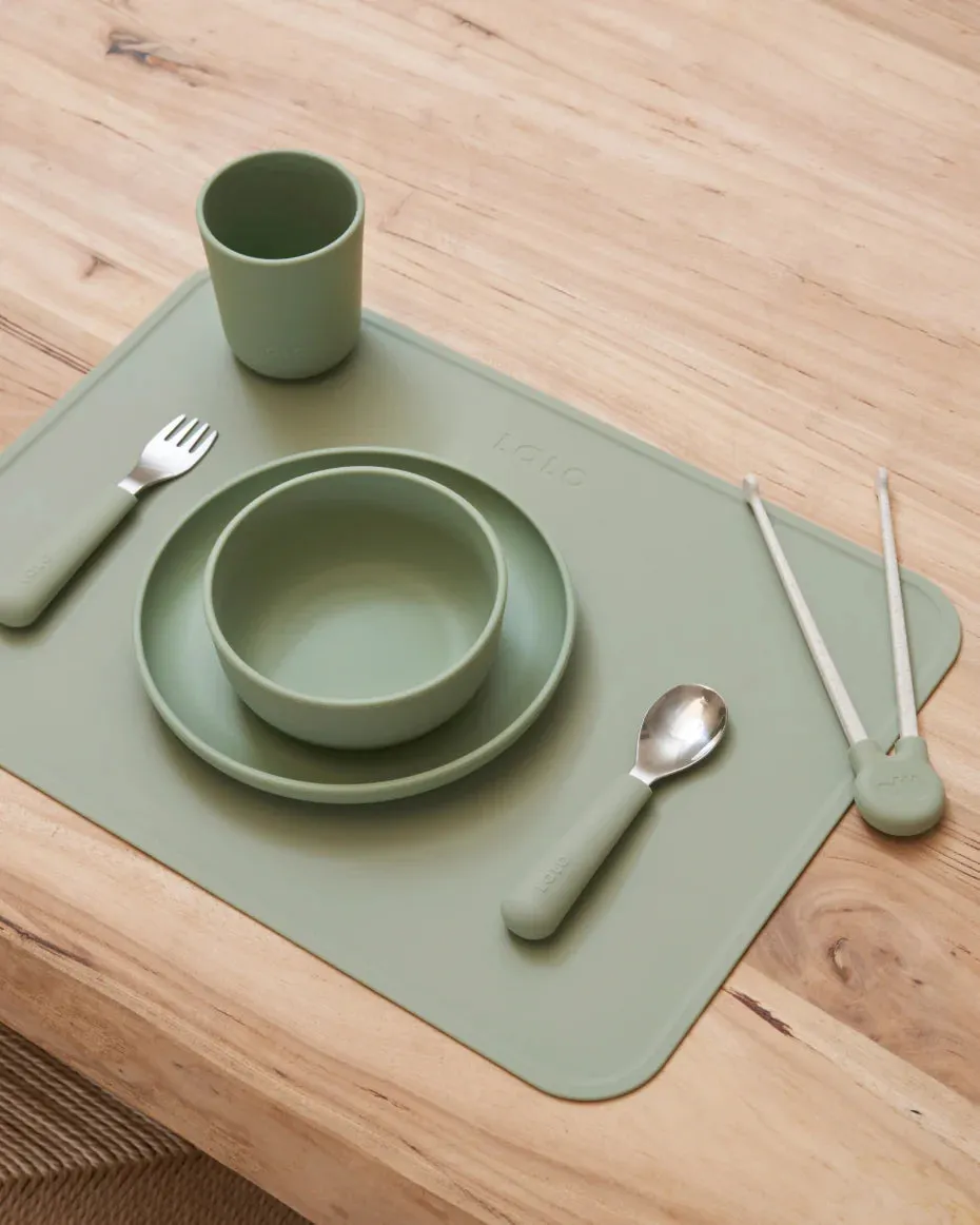 Big Bites Kids Dinnerware Full Set - Sage (7 Pieces)