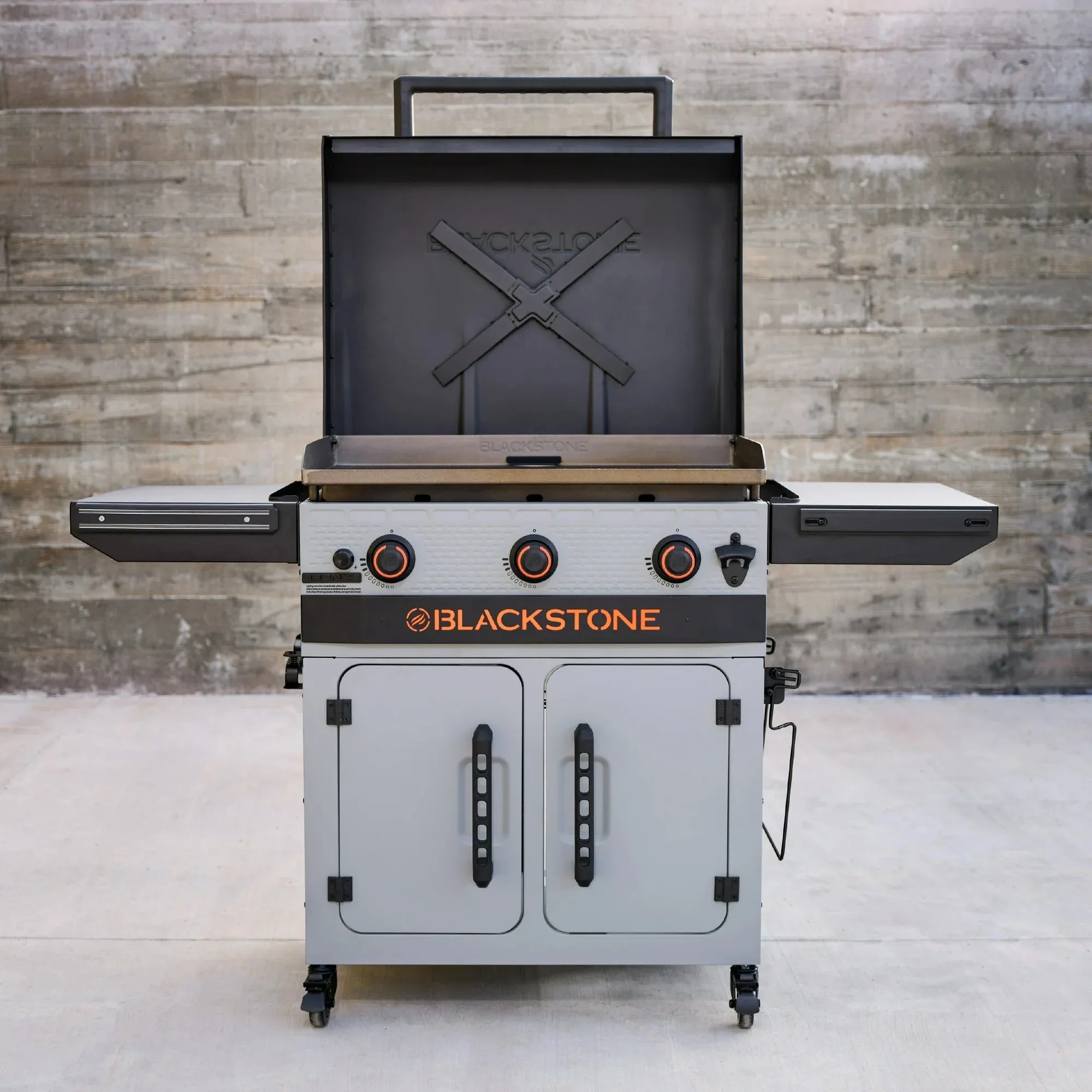 Blackstone 2418 Bronco 3-Burner 28" XL Omnivore Griddle with Dual Side Shelves and Cabinet
