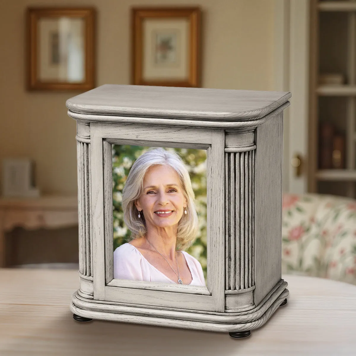 Honor IV Photo Wood Urn