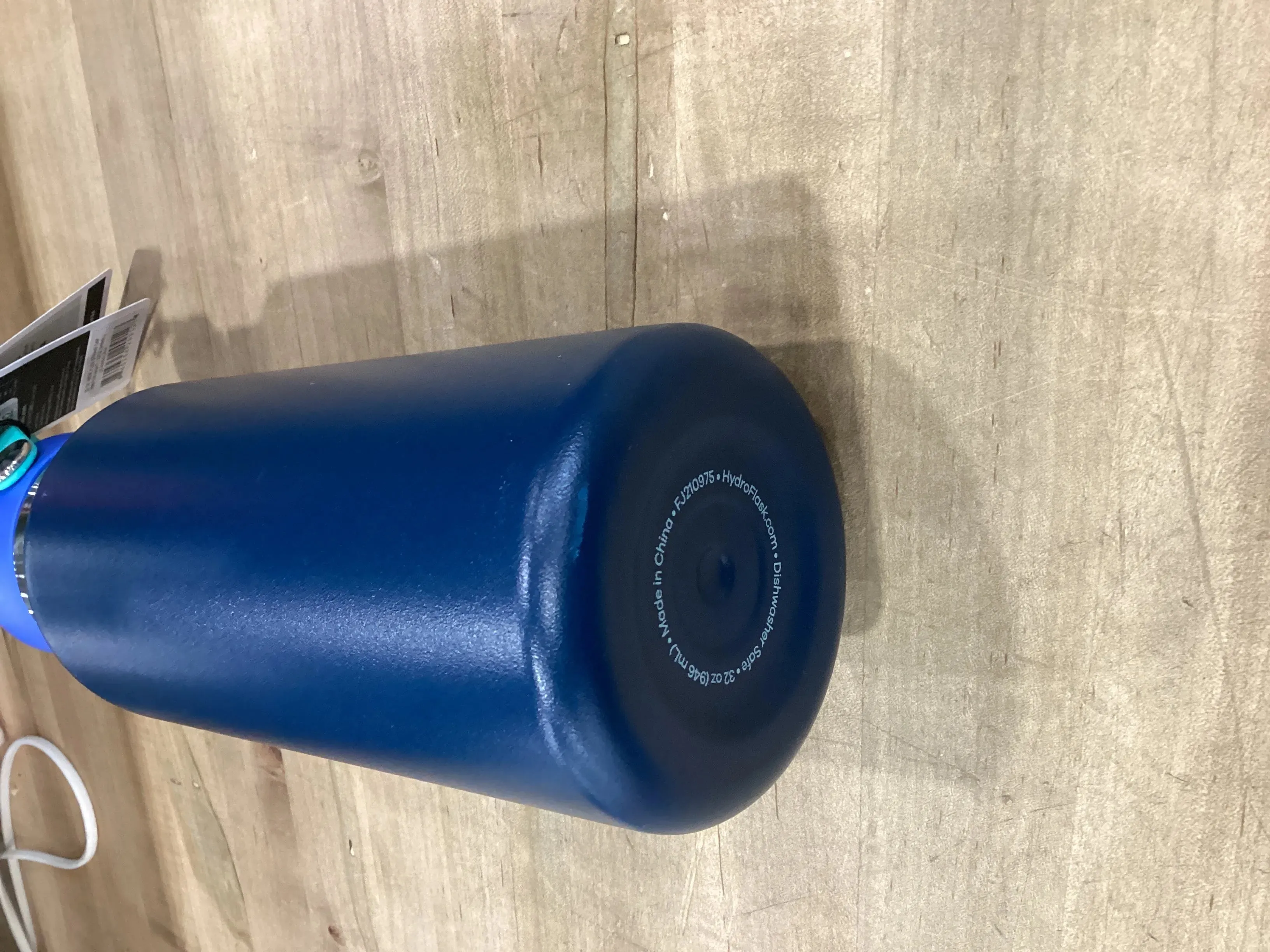 Hydro Flask 32oz Wide Mouth Flex Straw Water Bottle Winter Night (See Description)