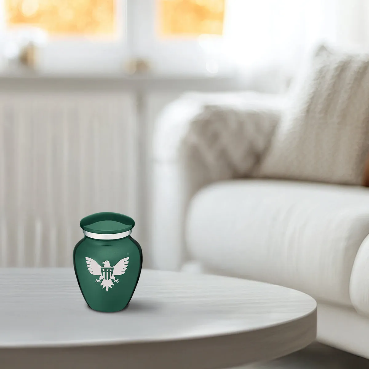 Keepsake Embrace Green American Glory Cremation Urn