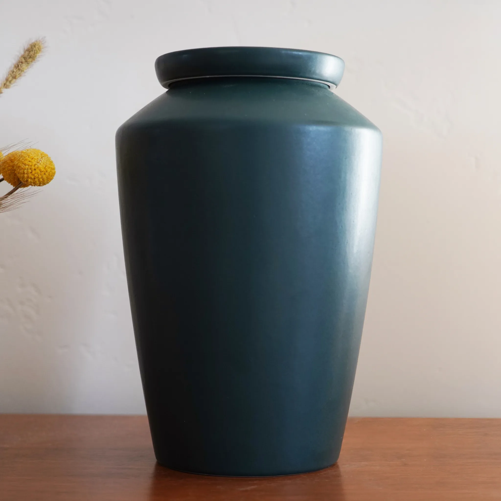 Modern Ceramic Cremation Urn in Green